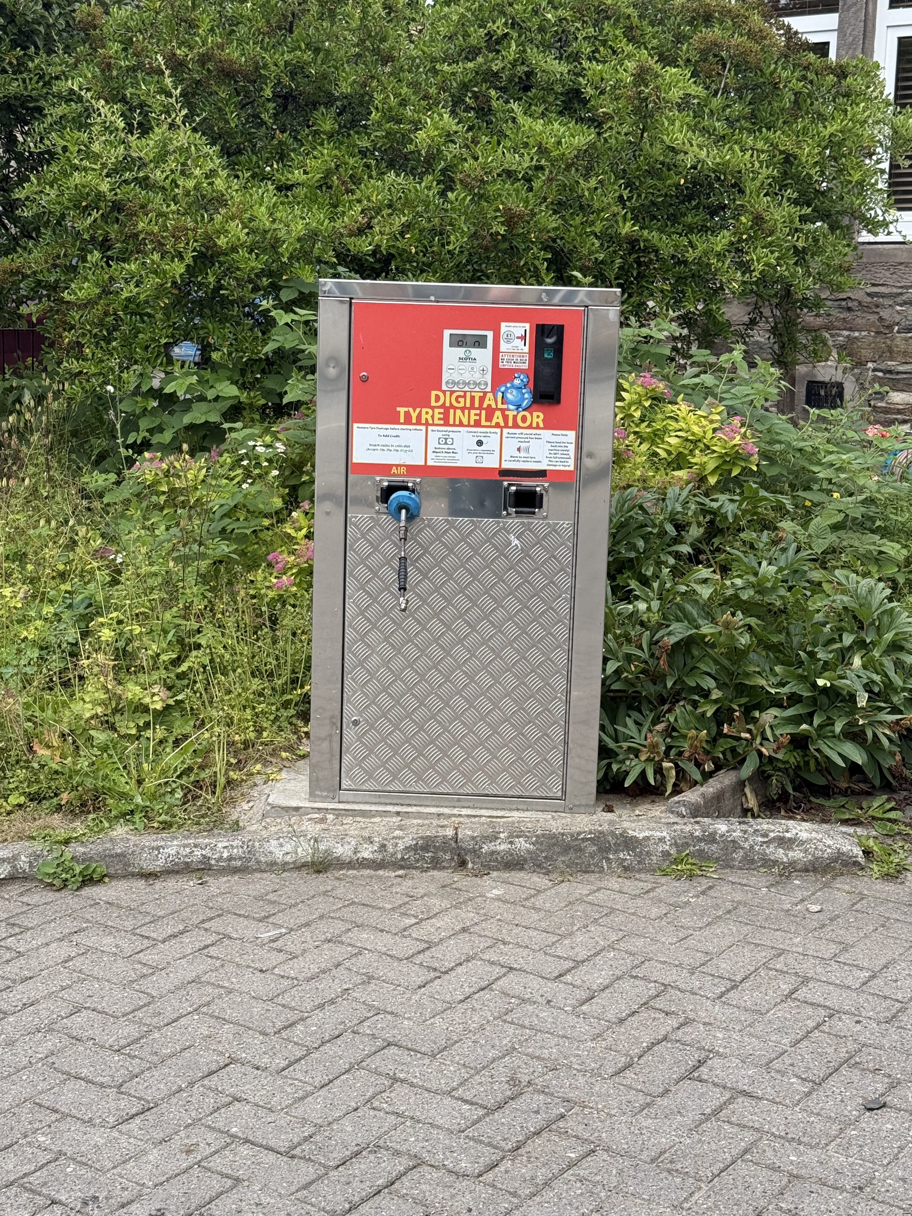 Air pump on site